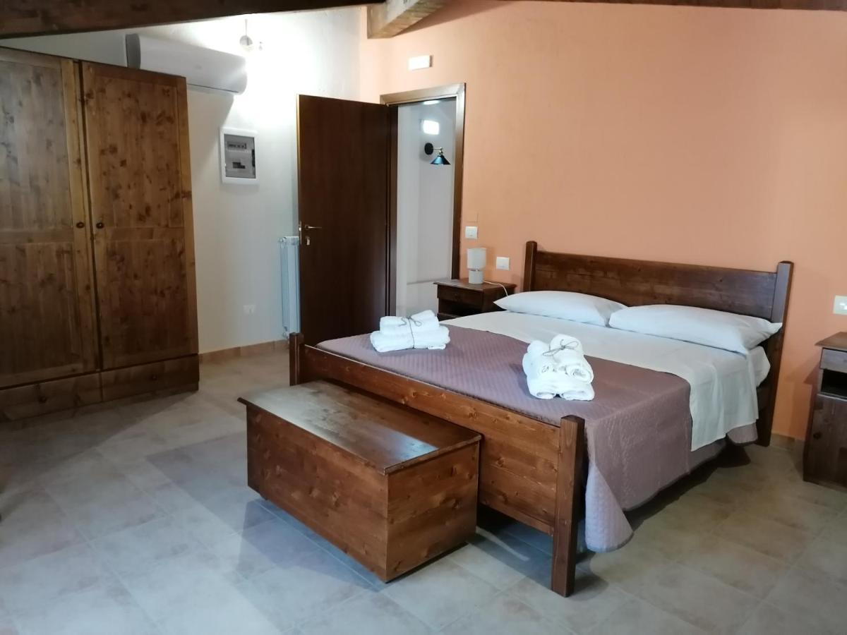 Bed and Breakfast La Rocca Dei Borboni Santa Domenica Talao Exterior foto